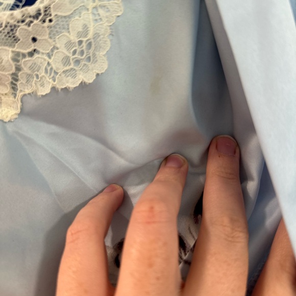 APT 9 Nightie And Robe Set - Picture 5 of 5